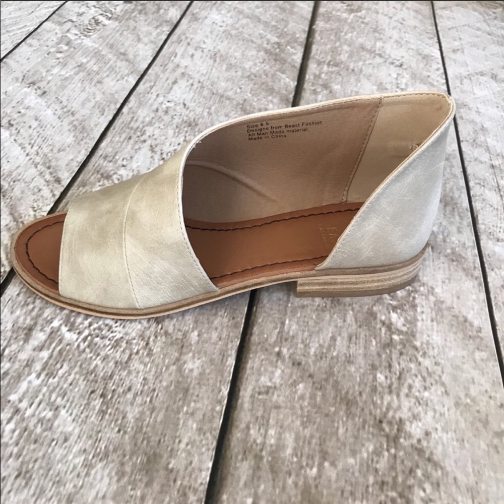 Lotus flats sand